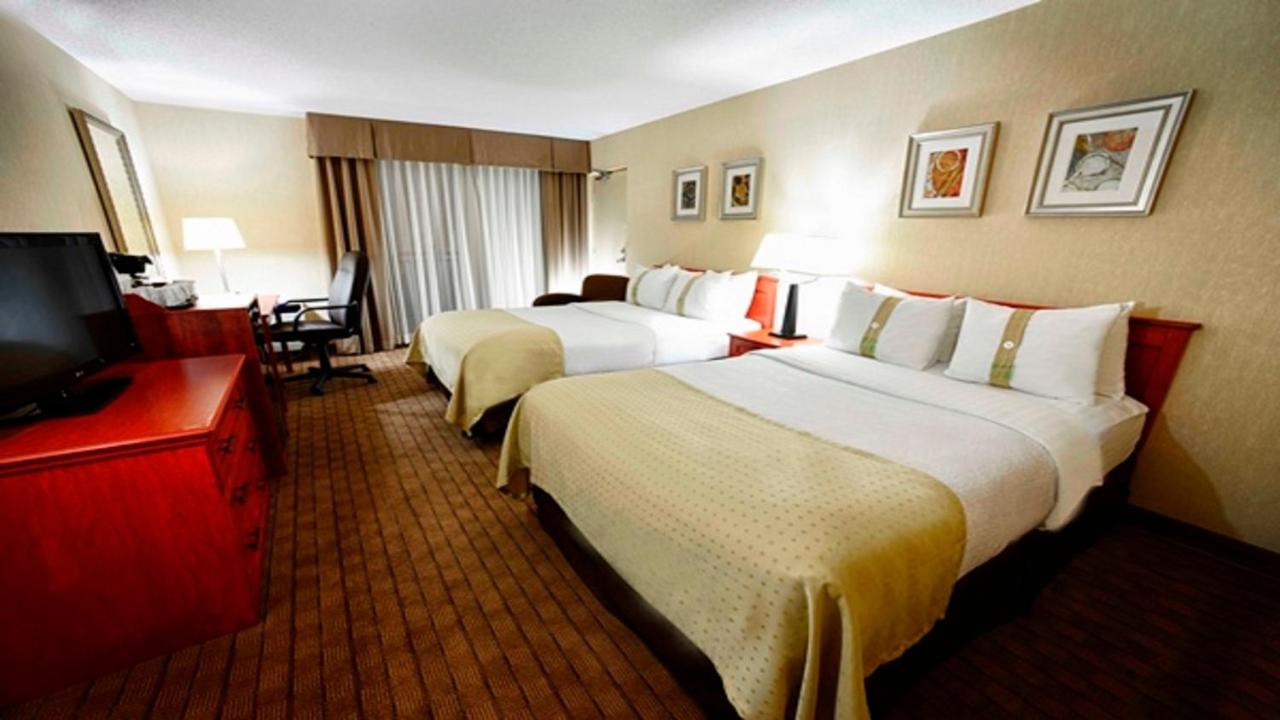 Holiday Inn Guelph Hotel & Conference Centre, An Ihg Hotel Exterior foto