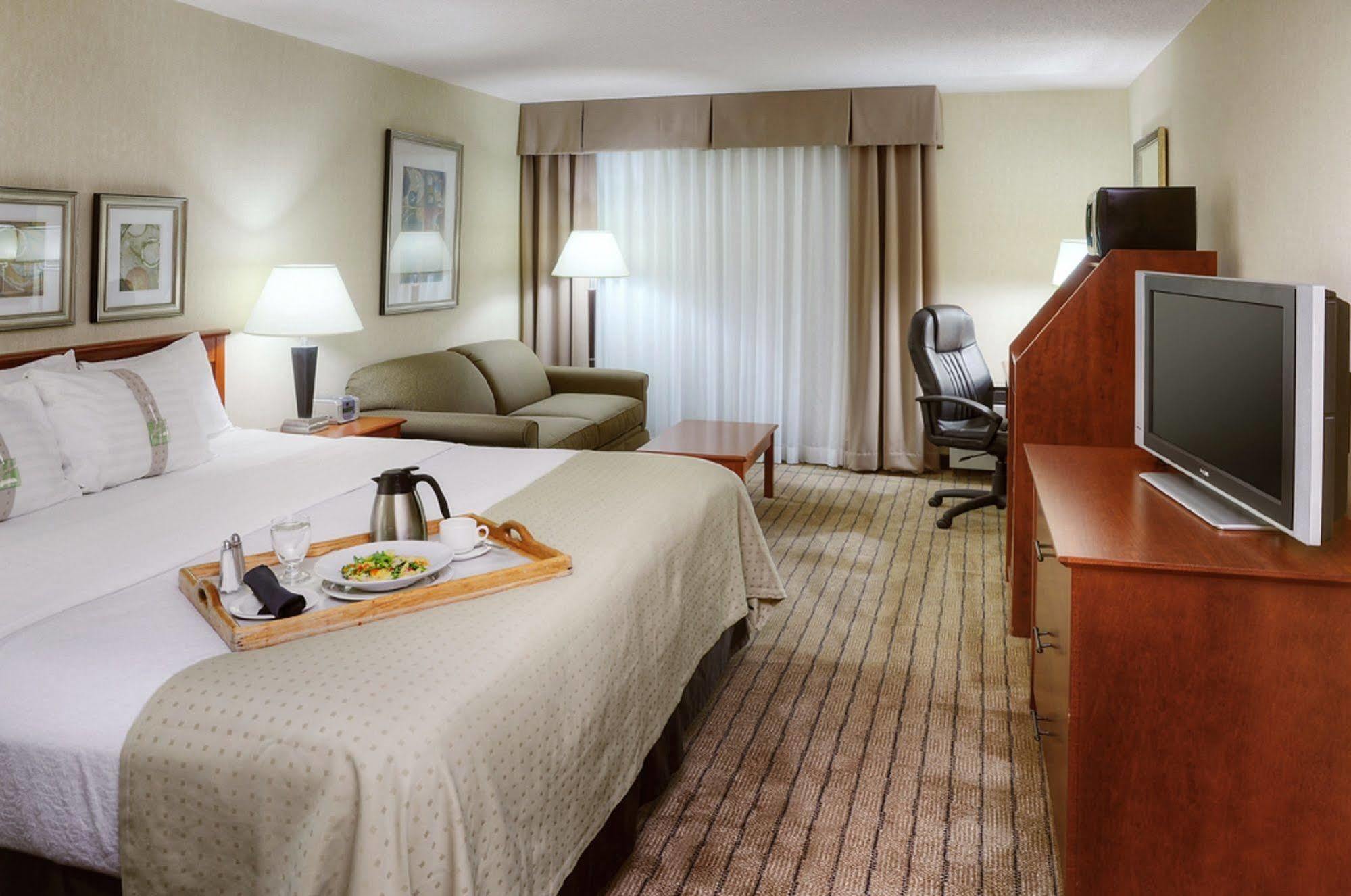 Holiday Inn Guelph Hotel & Conference Centre, An Ihg Hotel Exterior foto
