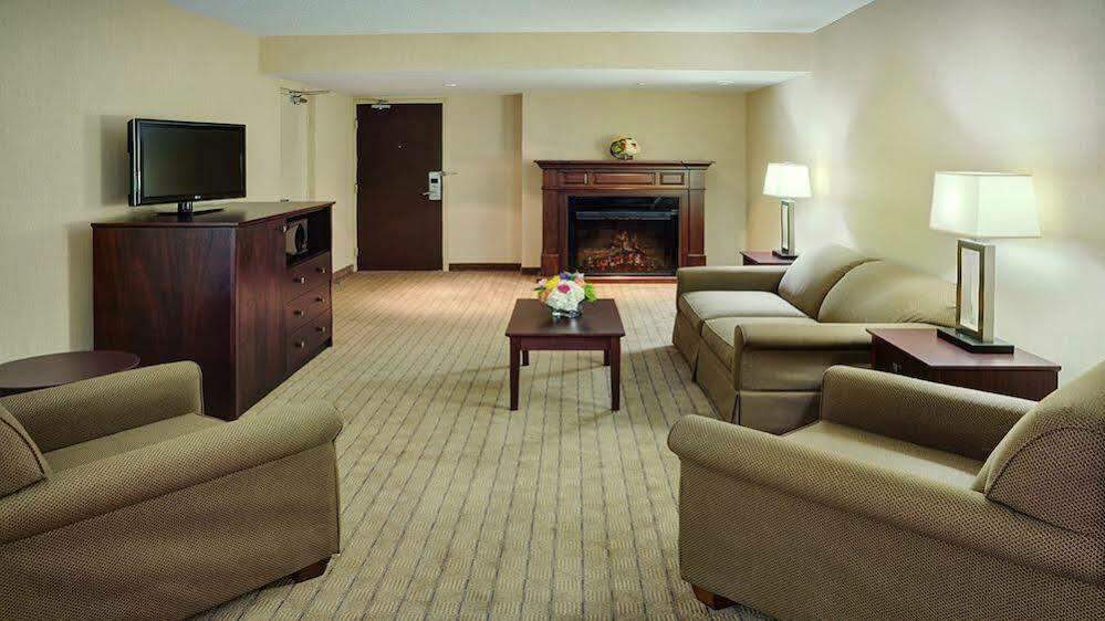Holiday Inn Guelph Hotel & Conference Centre, An Ihg Hotel Exterior foto