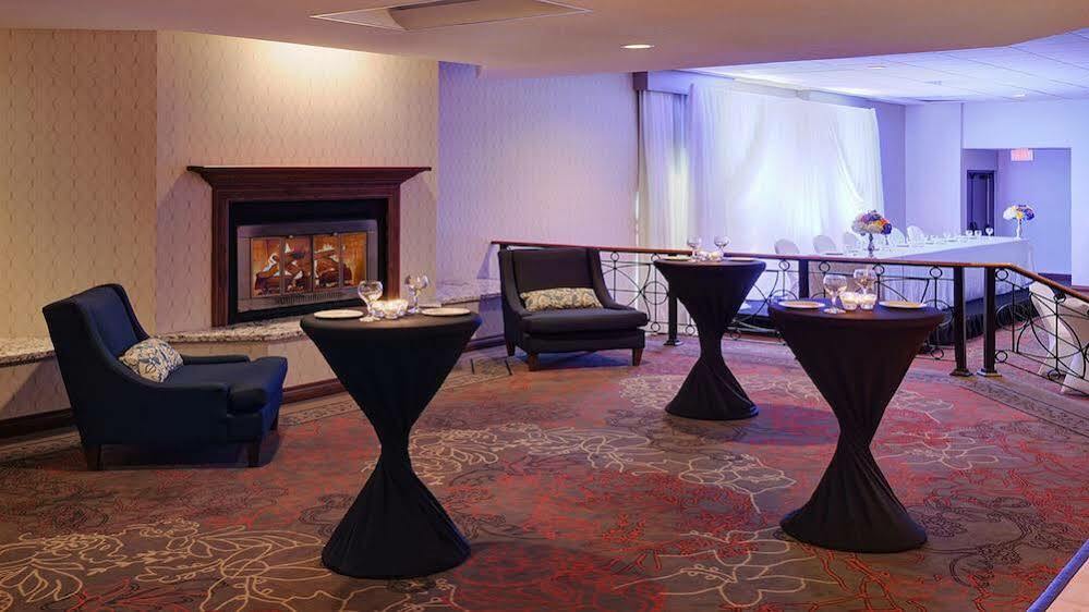 Holiday Inn Guelph Hotel & Conference Centre, An Ihg Hotel Exterior foto