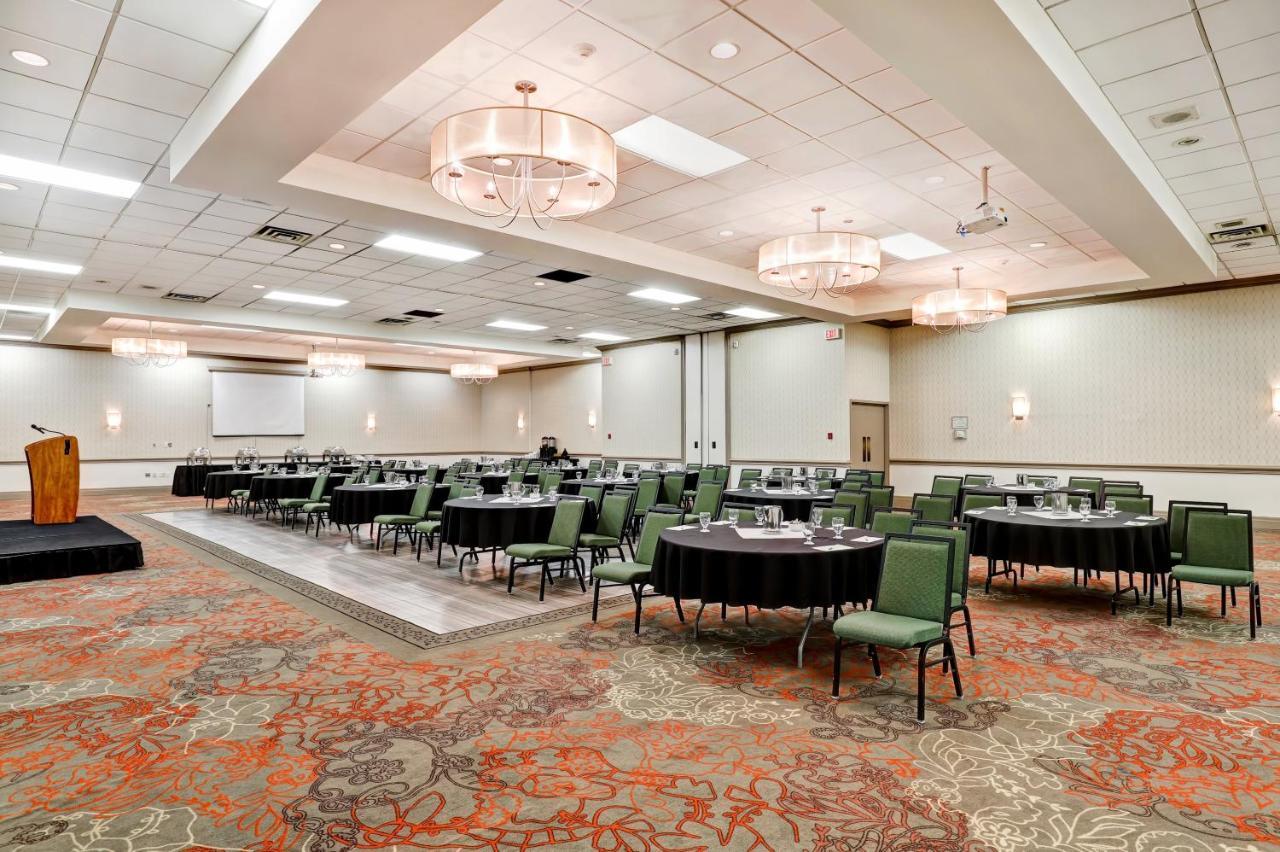 Holiday Inn Guelph Hotel & Conference Centre, An Ihg Hotel Exterior foto